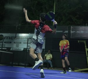 Arranca la cuarta semana de la Liga de Clubes Lara Pádel con el estreno de la rama femenina