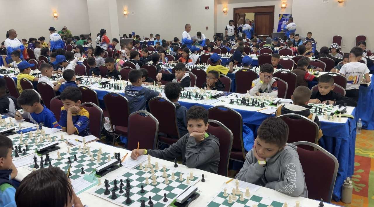 Lara afina su delegación para el Campeonato Nacional Sub-20 de Ajedrez en Puerto La Cruz